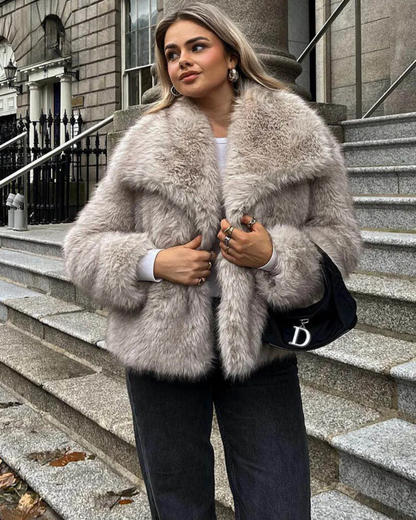 Dolce Paris - Veste Courte Fourrure