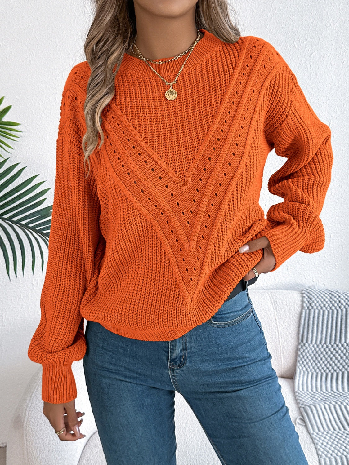 Dolce Paris |  Pull à col rond ajouré à manches longues